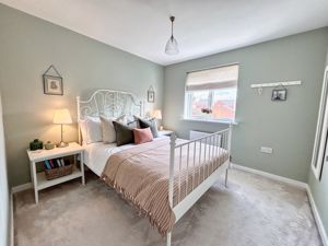 Photo 19- click for photo gallery